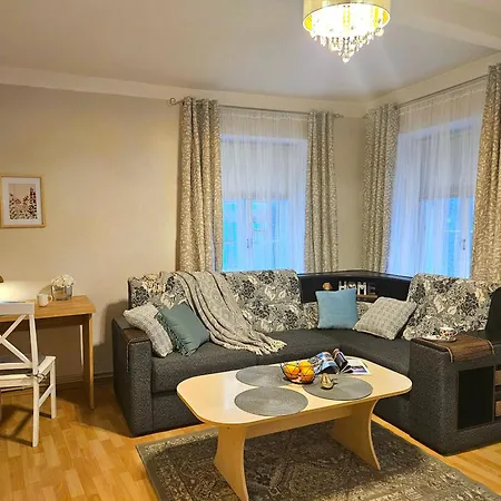 Old Town Rustic Elegance By The Livu And Dome Squares Apartmán *