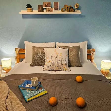 Old Town Rustic Elegance By The Livu And Dome Squares Ρίγα