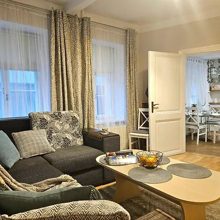 Apartamento Old Town Rustic Elegance By The Livu And Dome Squares Riga