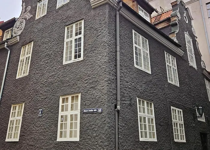 Old Town Rustic Elegance By The Livu And Dome Squares *